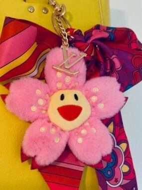 Fashion Pink Flower Fur Keychain Charm